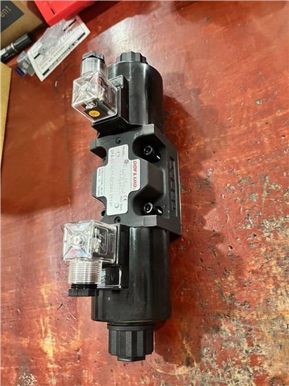 DOFLUID DFB DFA{{0}C4-DC24V-35C-12E 3C12-DC24V-35C-16A DFA{{10 }}C60-DC24V-3519F Hidraulični solenoidni ventil DFA-03-3C2-A220V-3519F 3C60-A220-35-180